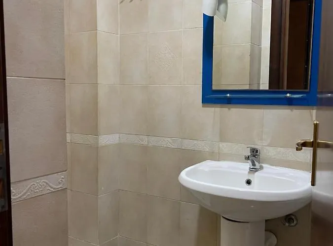 Almar Apartment *
